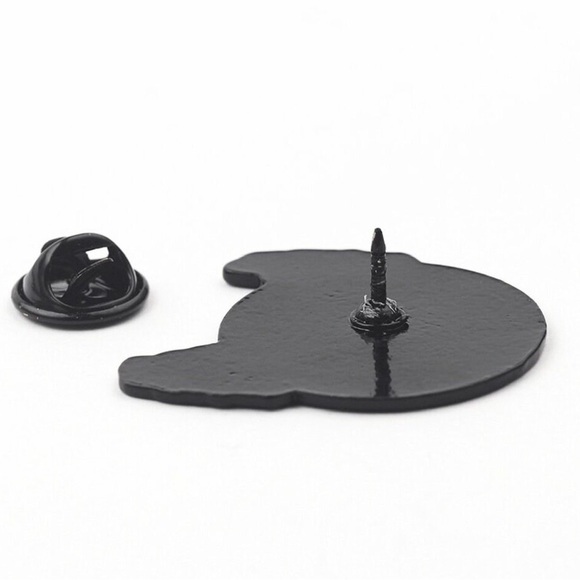 Halloween Pin Skeleton DJ - Picture 5 of 5